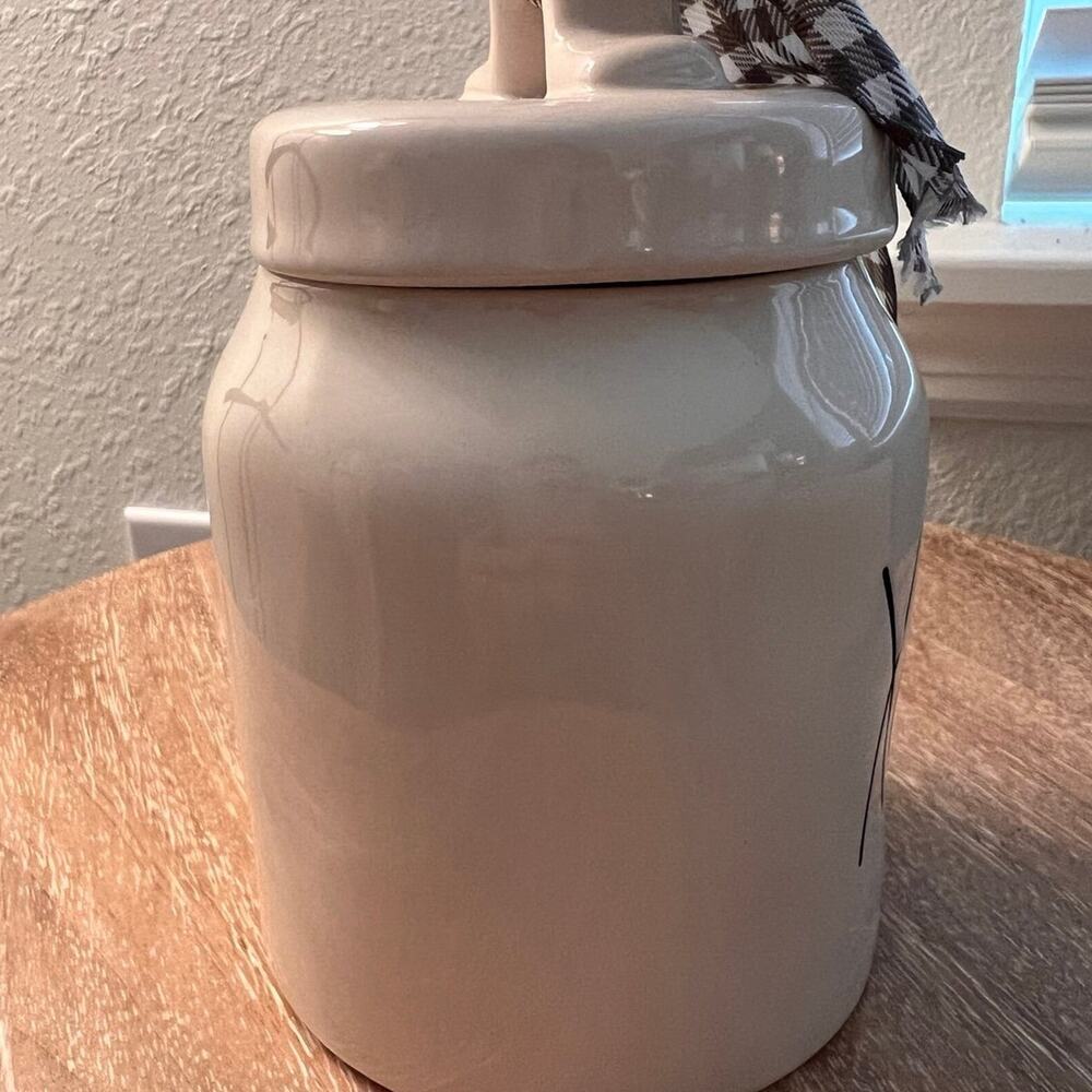 Rae Dunn XOXO Small Canister - Picture 5 of 5